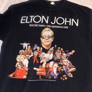 Elton John Rocket Man The Definitive Hits Tour 2010 t-shirt size X-Large